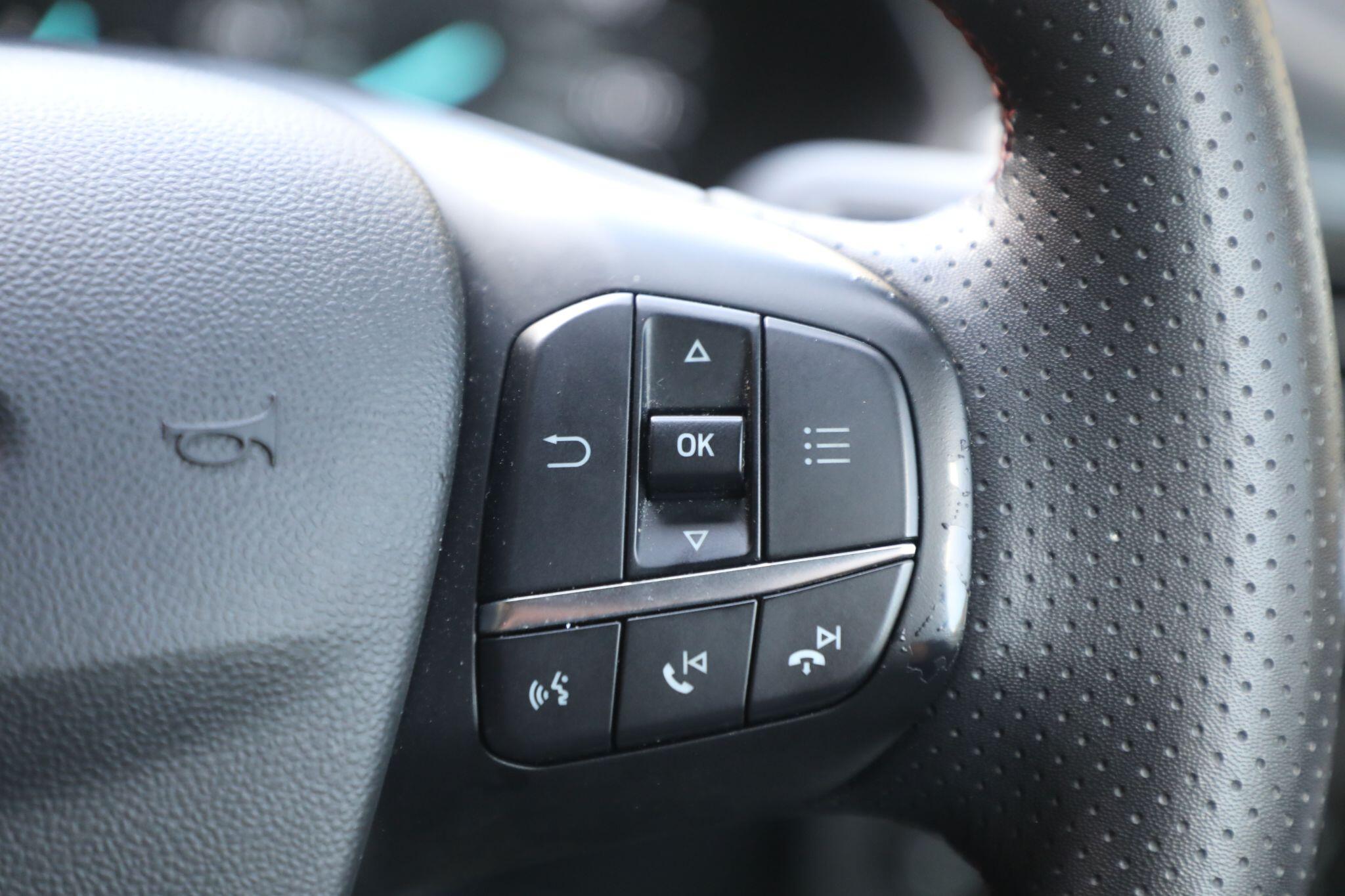 Large vehicle image